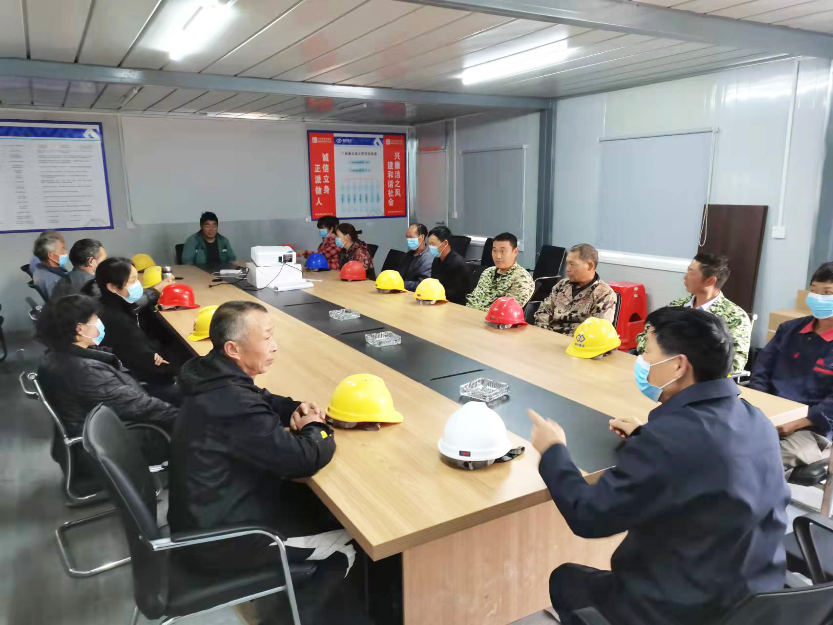 图片3.jpg 图片3.jpg